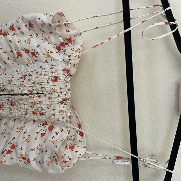 Reformation Liza Top Size 4 - Picture 6 of 11